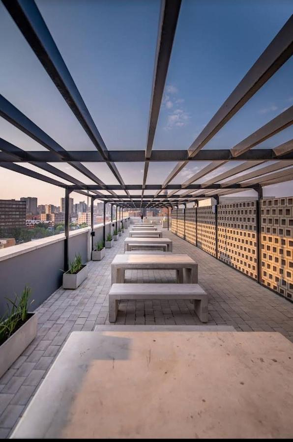 Private In Jewel Apartment *