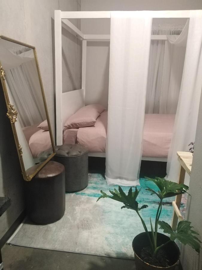 Private In Jewel * Johannesburg