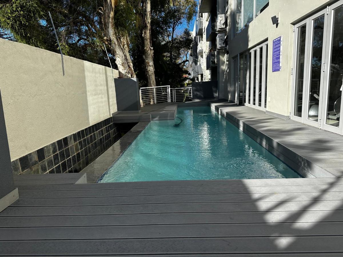 The Epic Luxury Apartments- On 128 Apartment *
