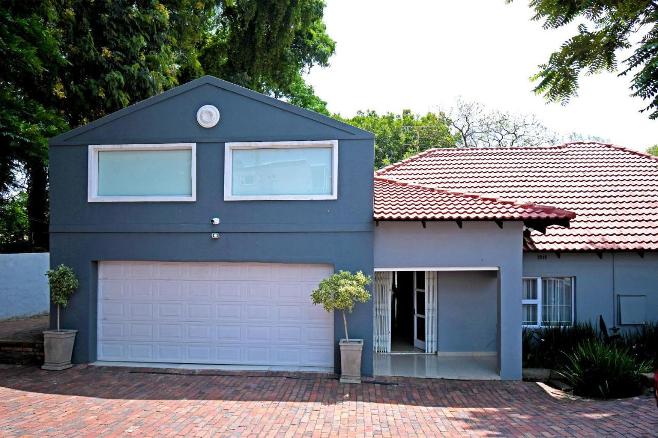 Zwelakho Furnished The Cube Johannesburg