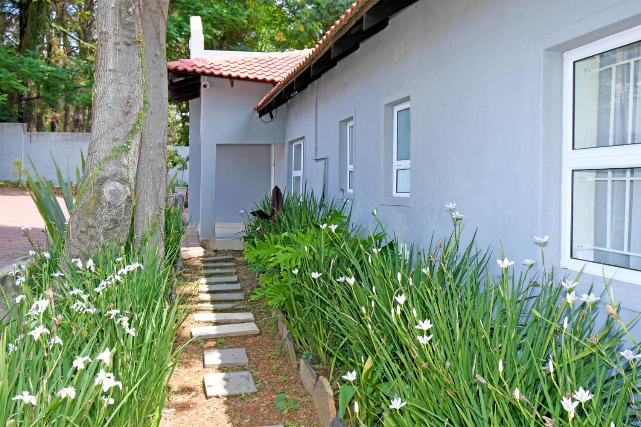 Zwelakho Furnished The Cube Apartment *