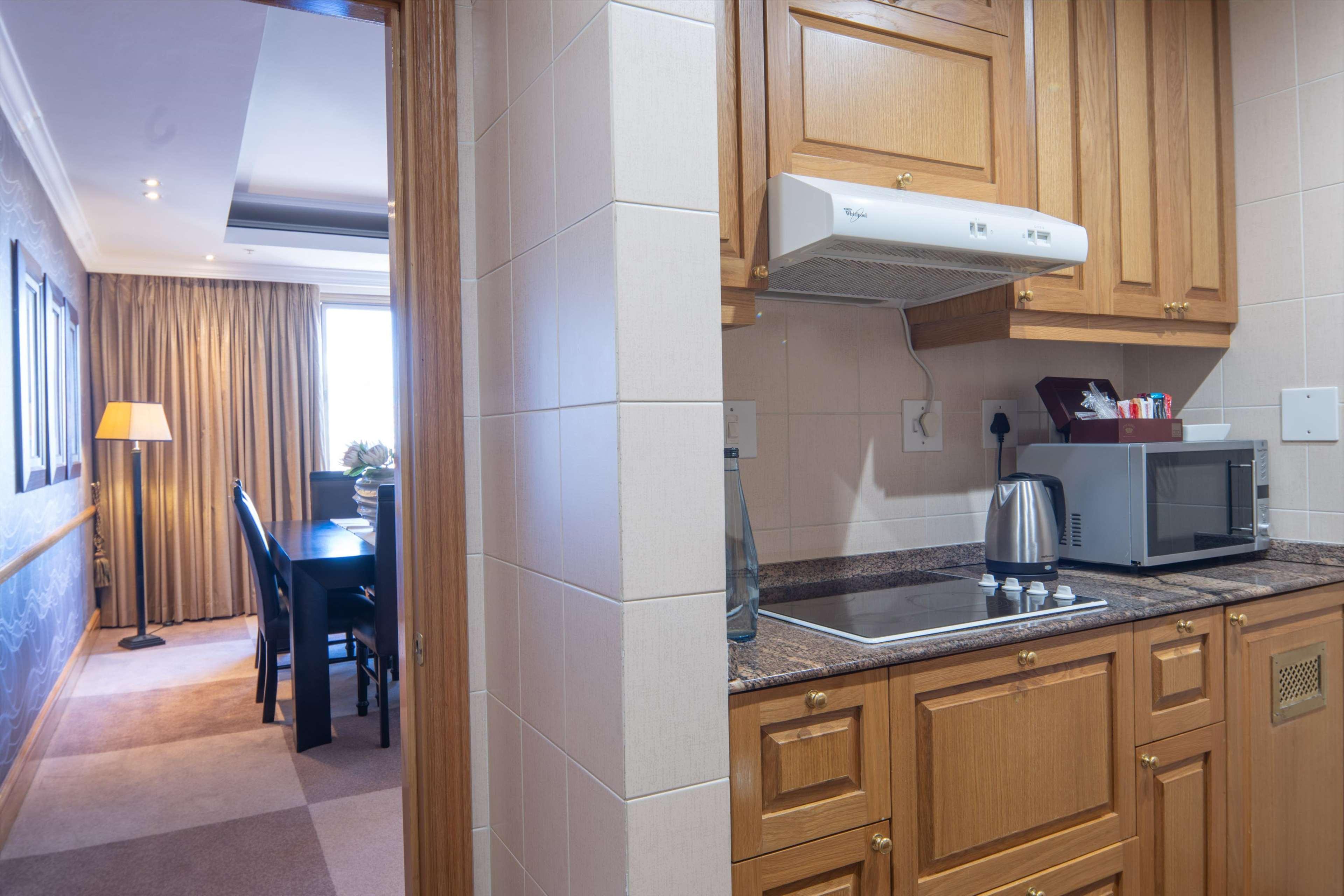 Hotel Nh Sandton 5*