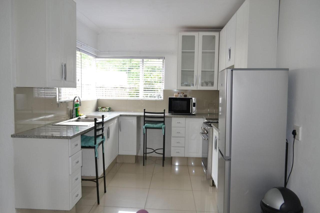 Bryanston Elgin - 3 Apartment Johannesburg