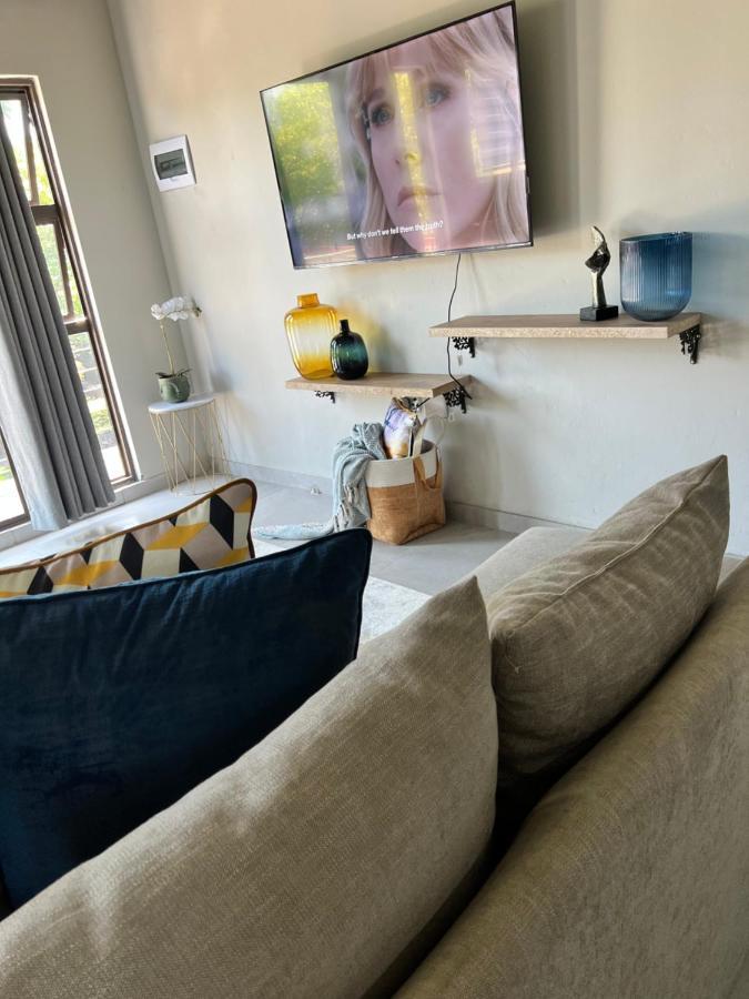 Serenity Hideaway Apartment
