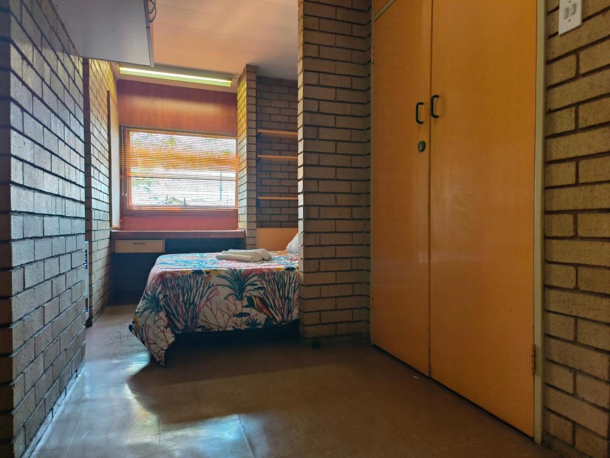 Lalala Capsule hotel *