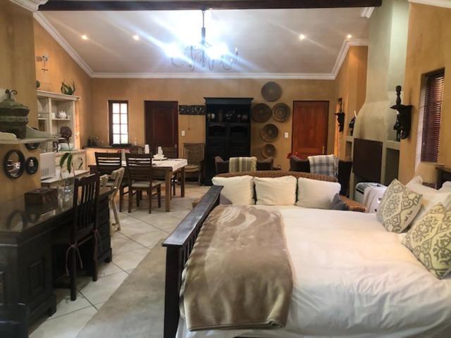 The Lemon Tree Self- Catering * Johannesburg