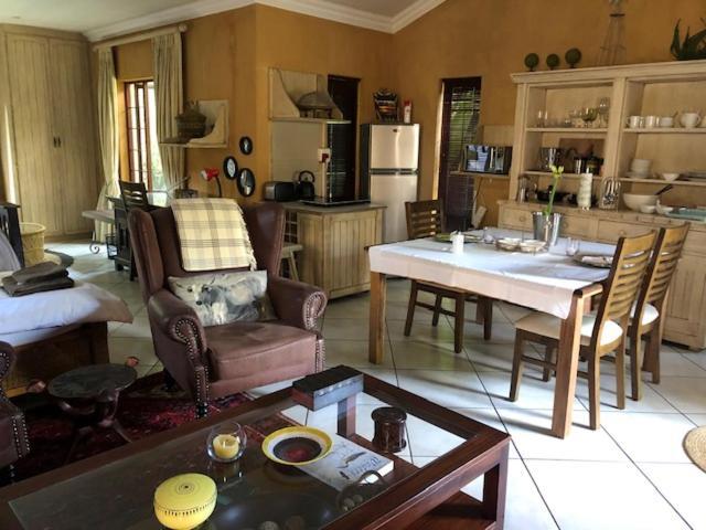 Apartment The Lemon Tree Self- Catering Johannesburg