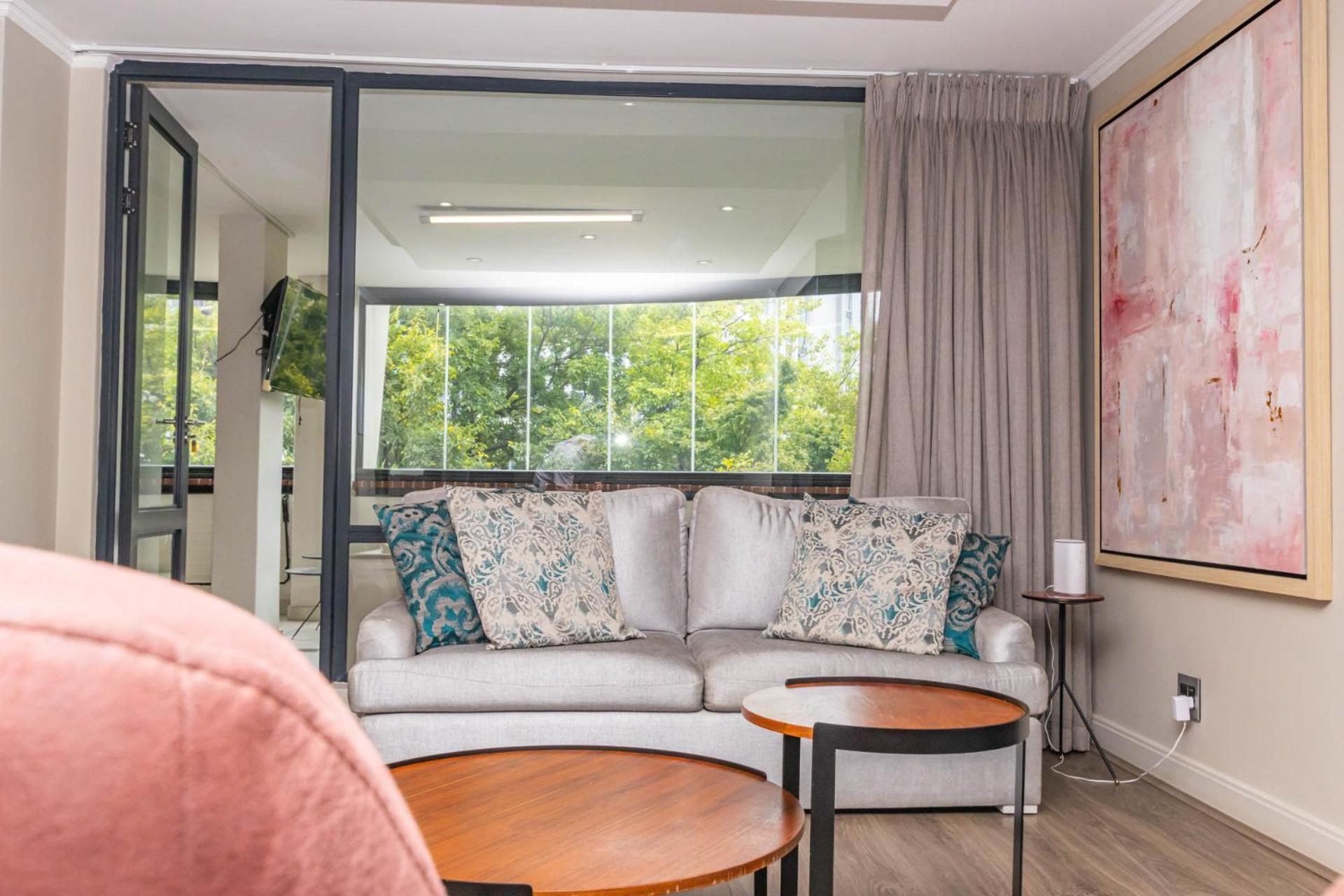 Sandton Splendour Apartment