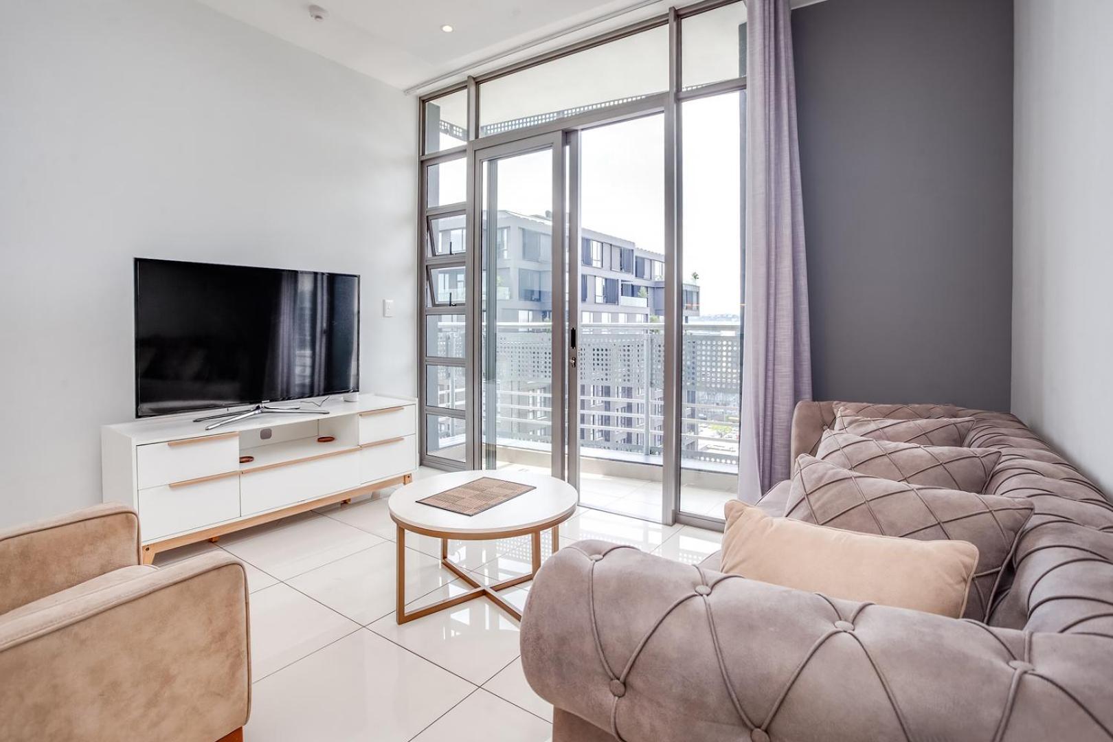 The Median In Rosebank Apartment *