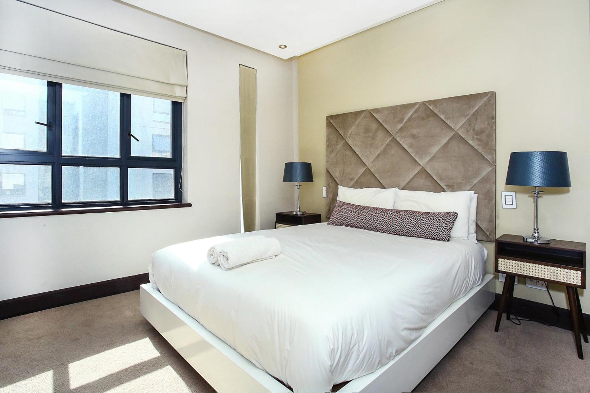 Melrose Arch Luxury - With Generator Johannesburg