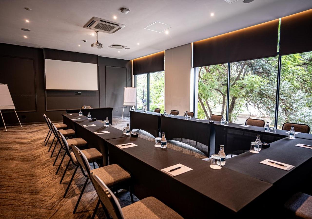 Hotel The Catalyst By Newmark Johannesburg