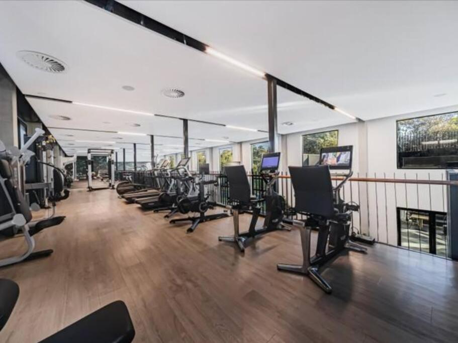 Apartment Hyde Park Sandton Luxury 2Br Top Floor Johannesburg