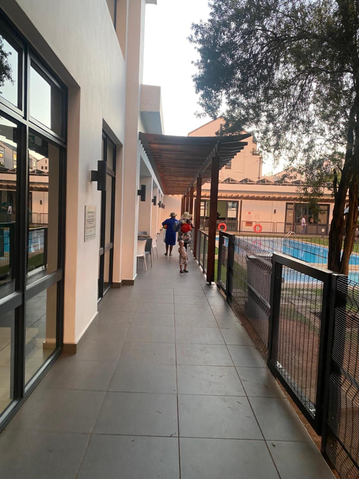 Greenstone Ridge *