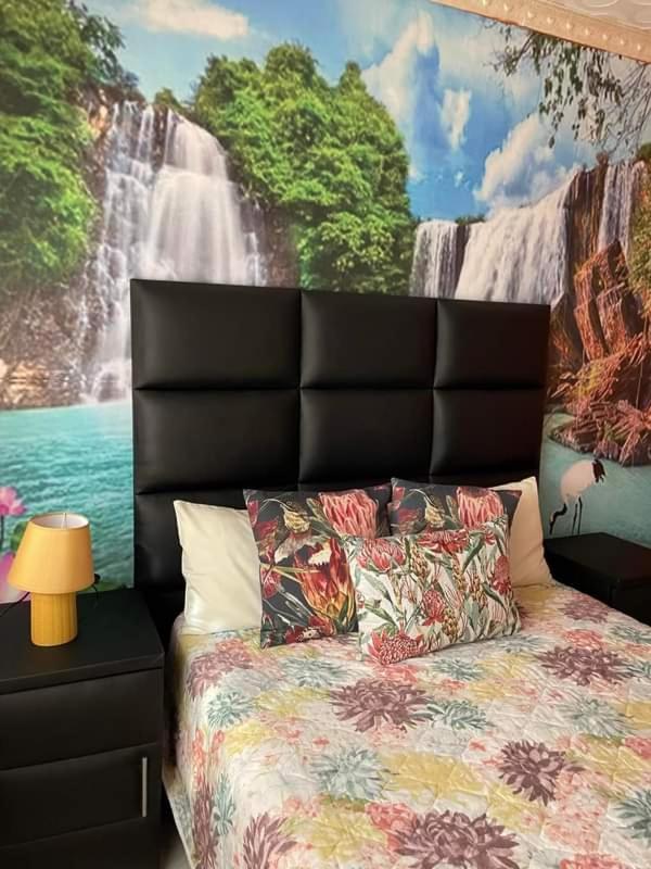 P&l Exclusive Beauty Parlour Guest house