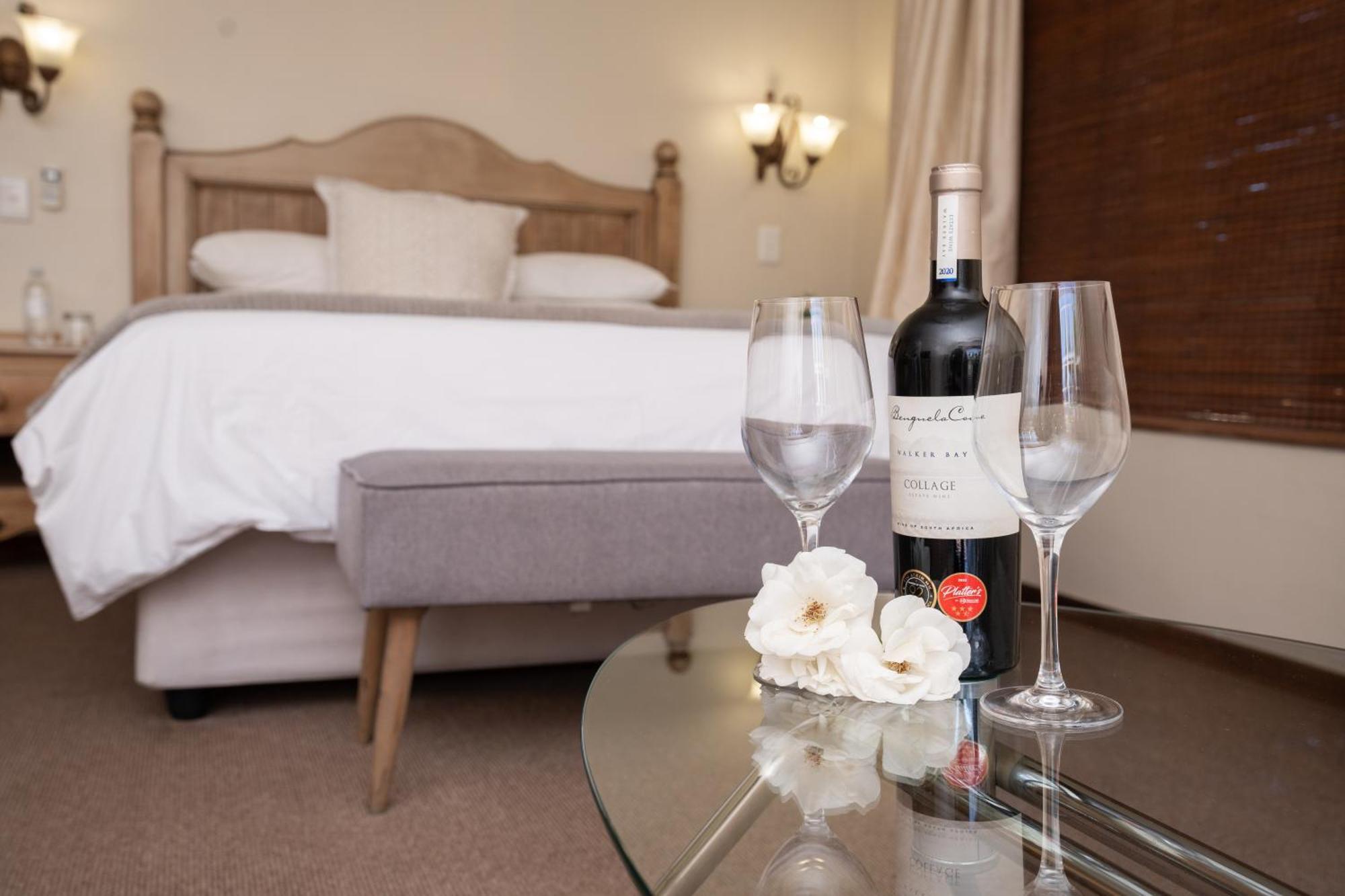 Little Tuscany Boutique Hotel 4*