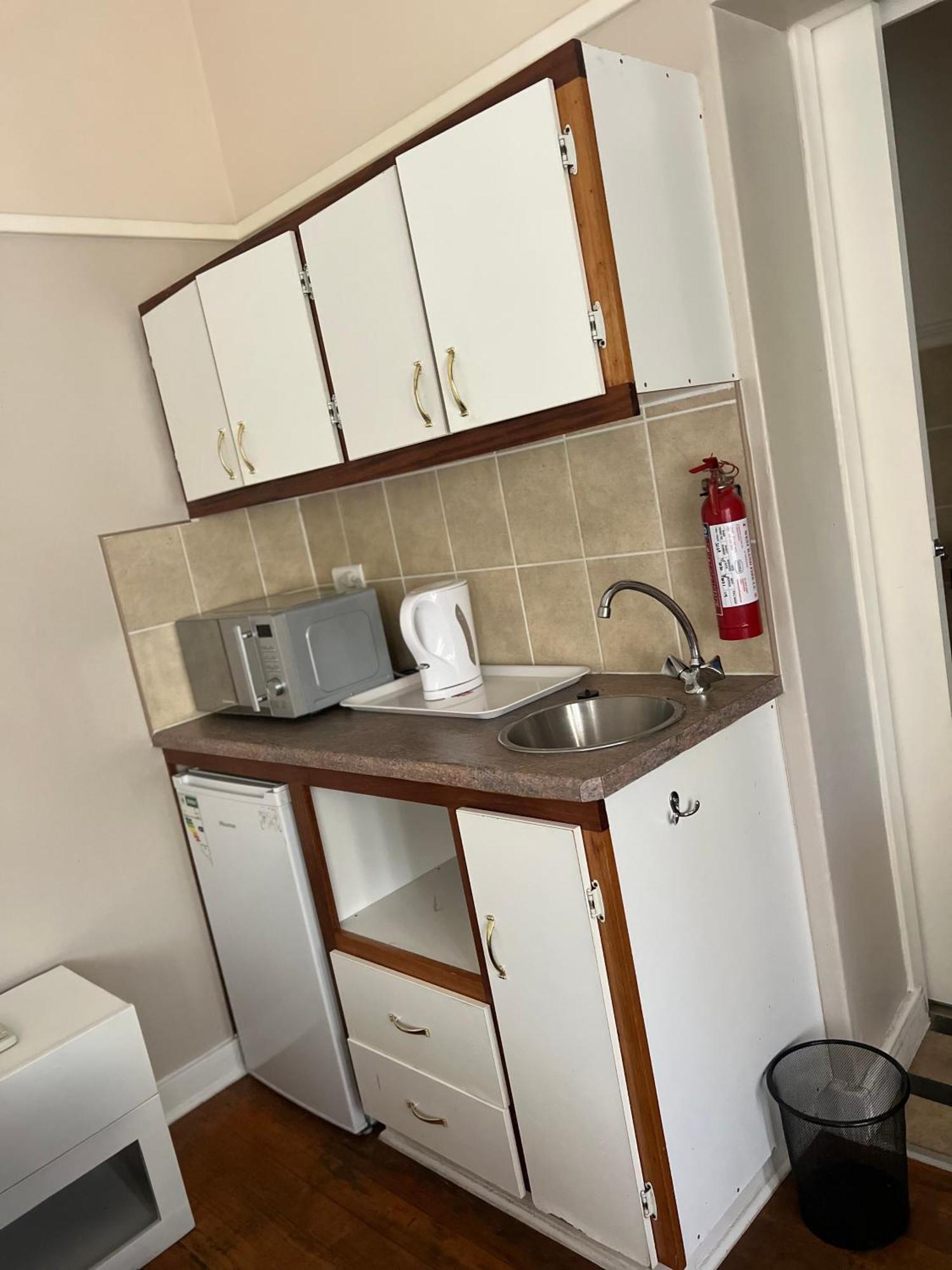 Guest house The Kedesan - *