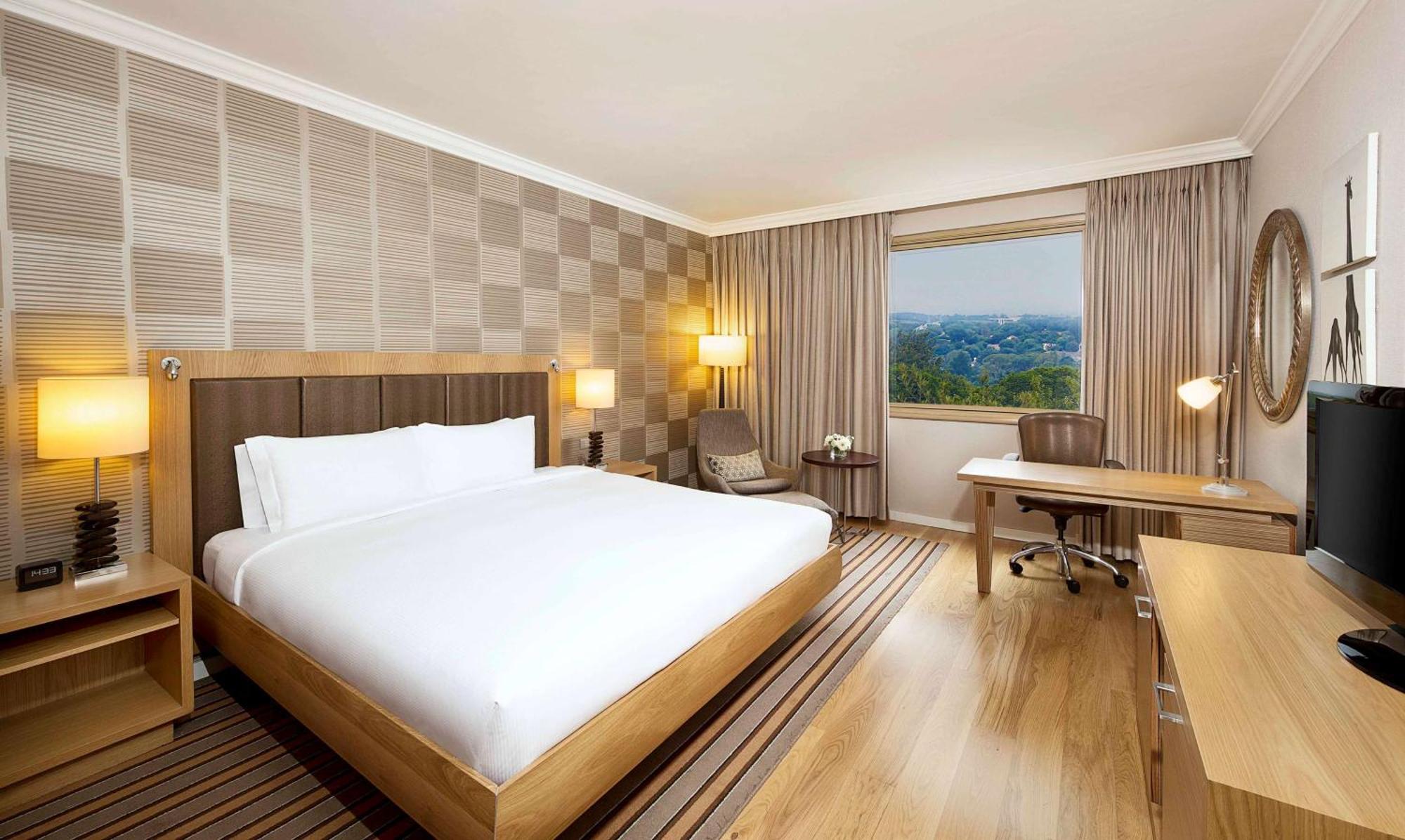 Hotel Nh Sandton 5*