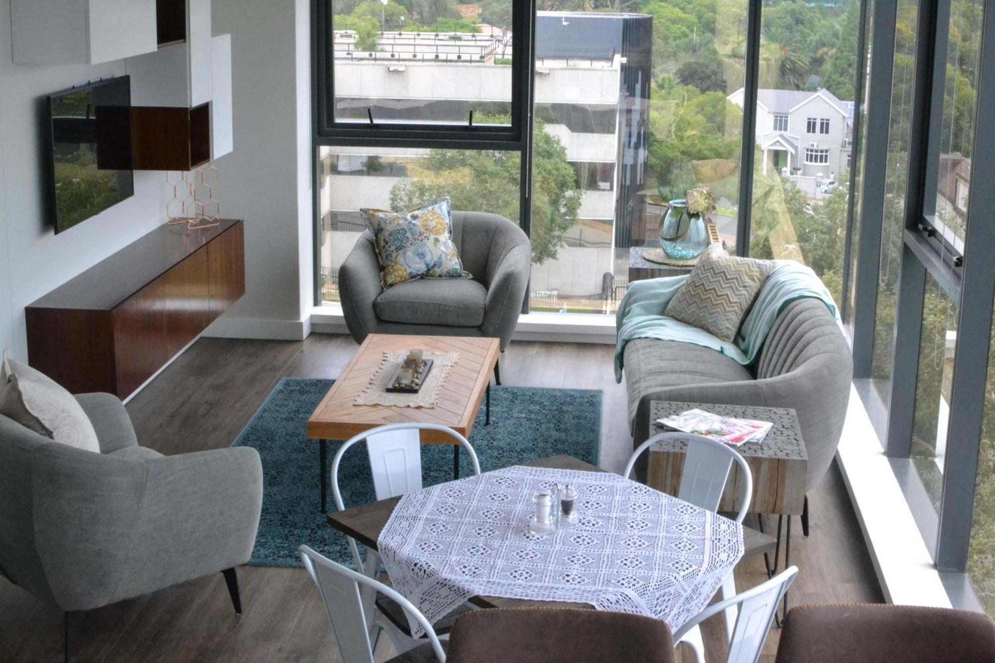 Park - Building With Generator Apartment
