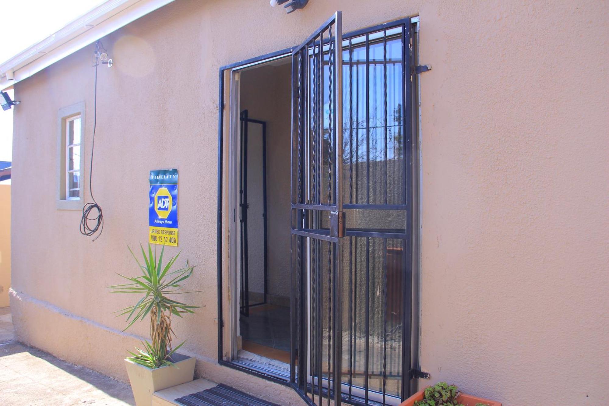 Guest house Milly *