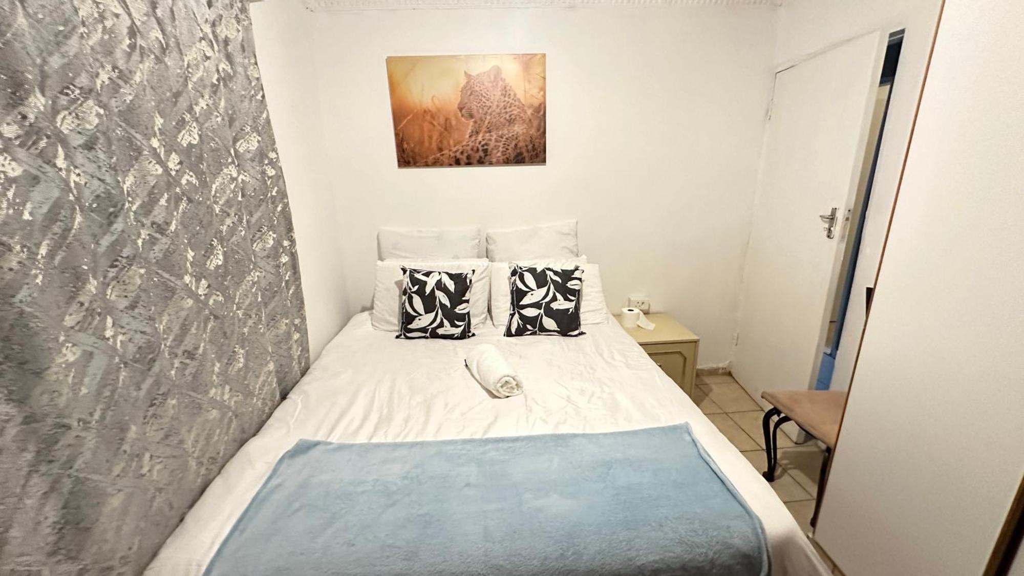 Nyasa In Holiday home