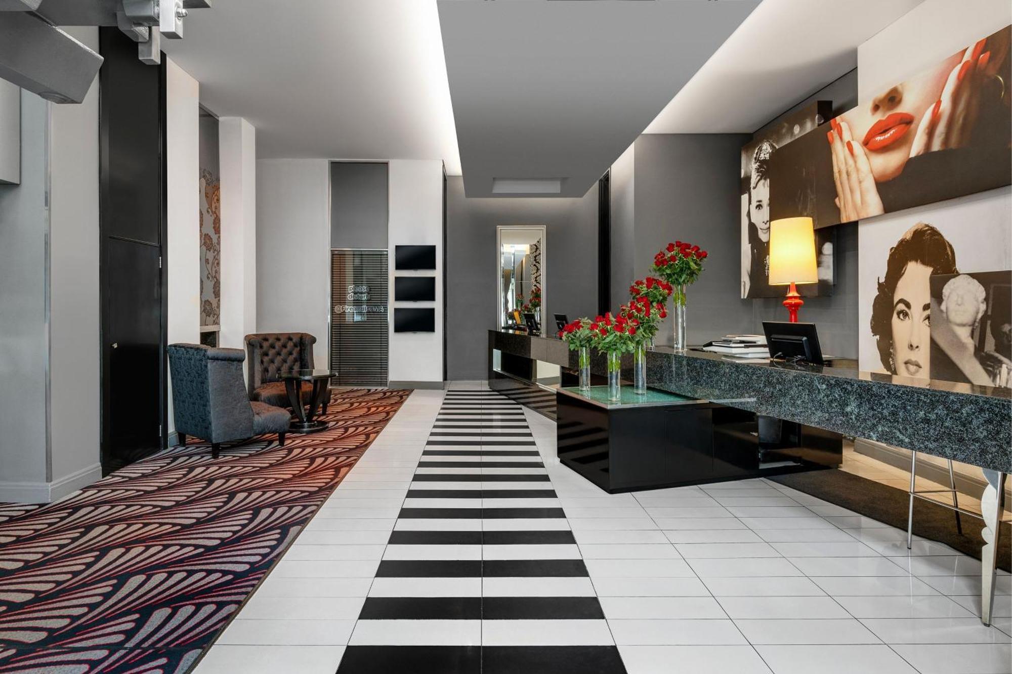 Protea Fire & Ice! By Marriott Melrose Arch 4* Joanesburgo