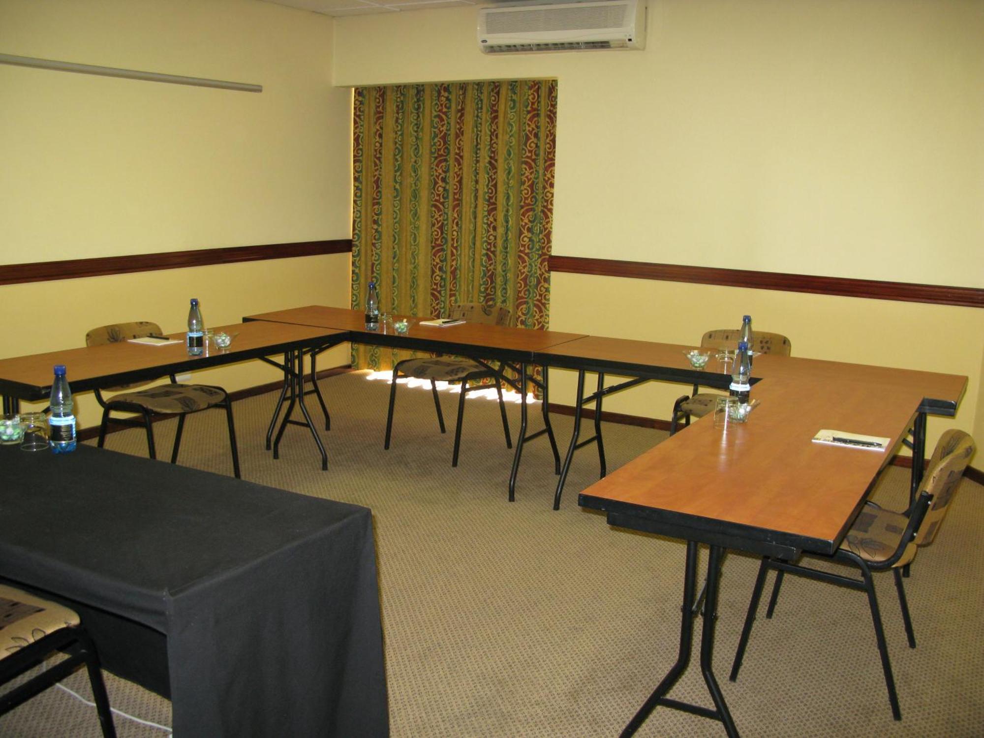 Guest house Benvenuto & Conference Centre 4*