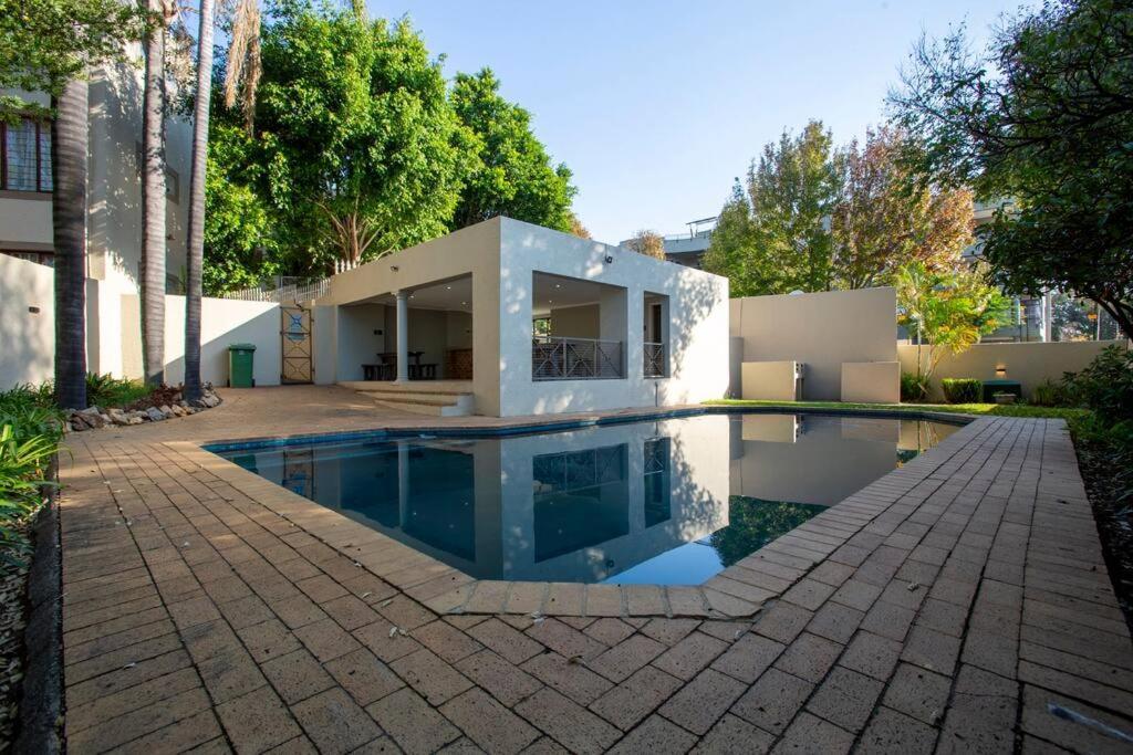 Sandhurst Gate Sandton * Joanesburgo