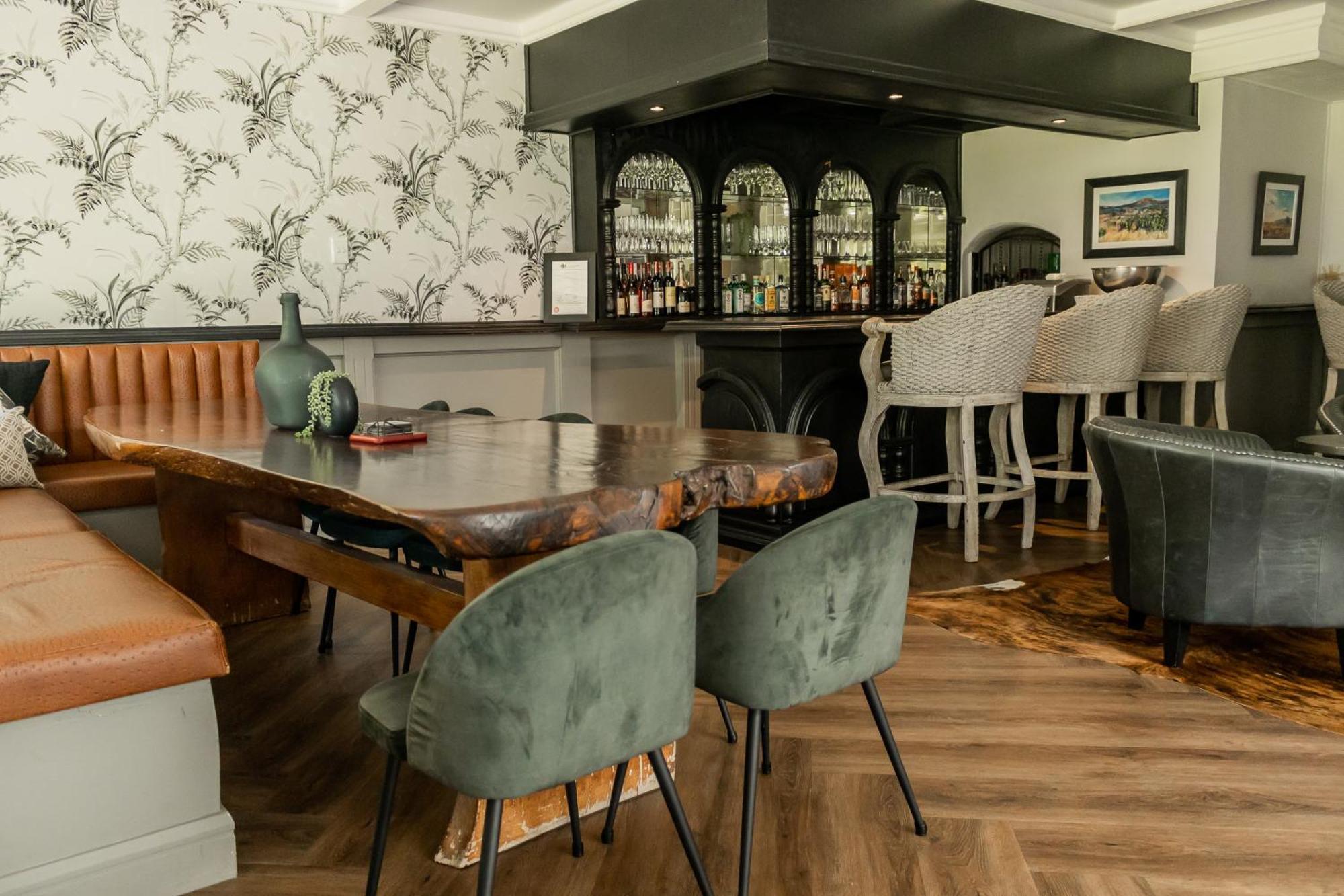 Guest house The Wesley Boutique &