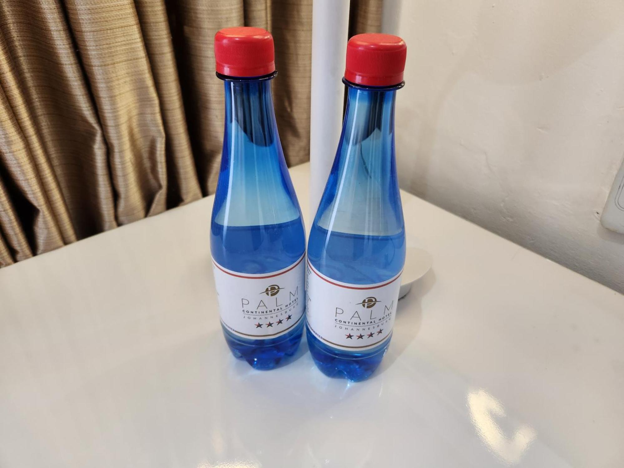 Khách sạn Palm Continental 4*
