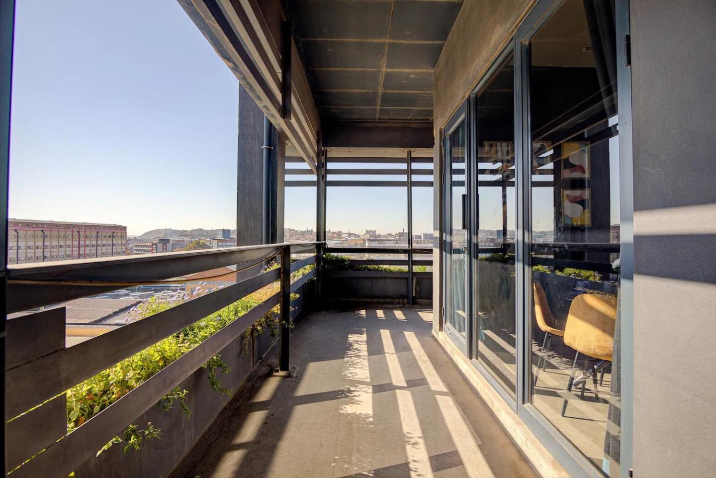 The Jozi Embassy - A Hallmark House * Joanesburgo