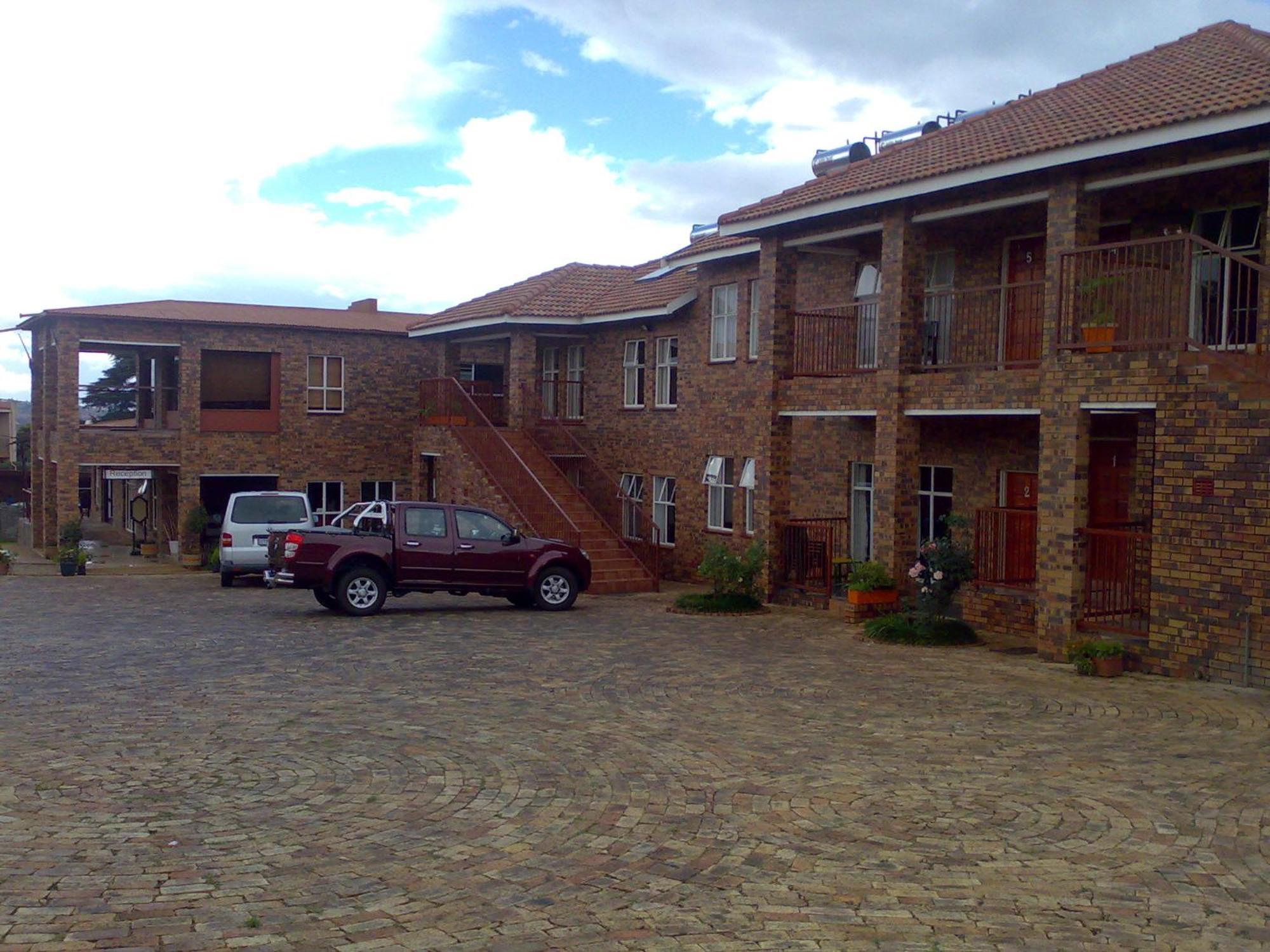 Hotel Kwa-eden And Conferencing 3*