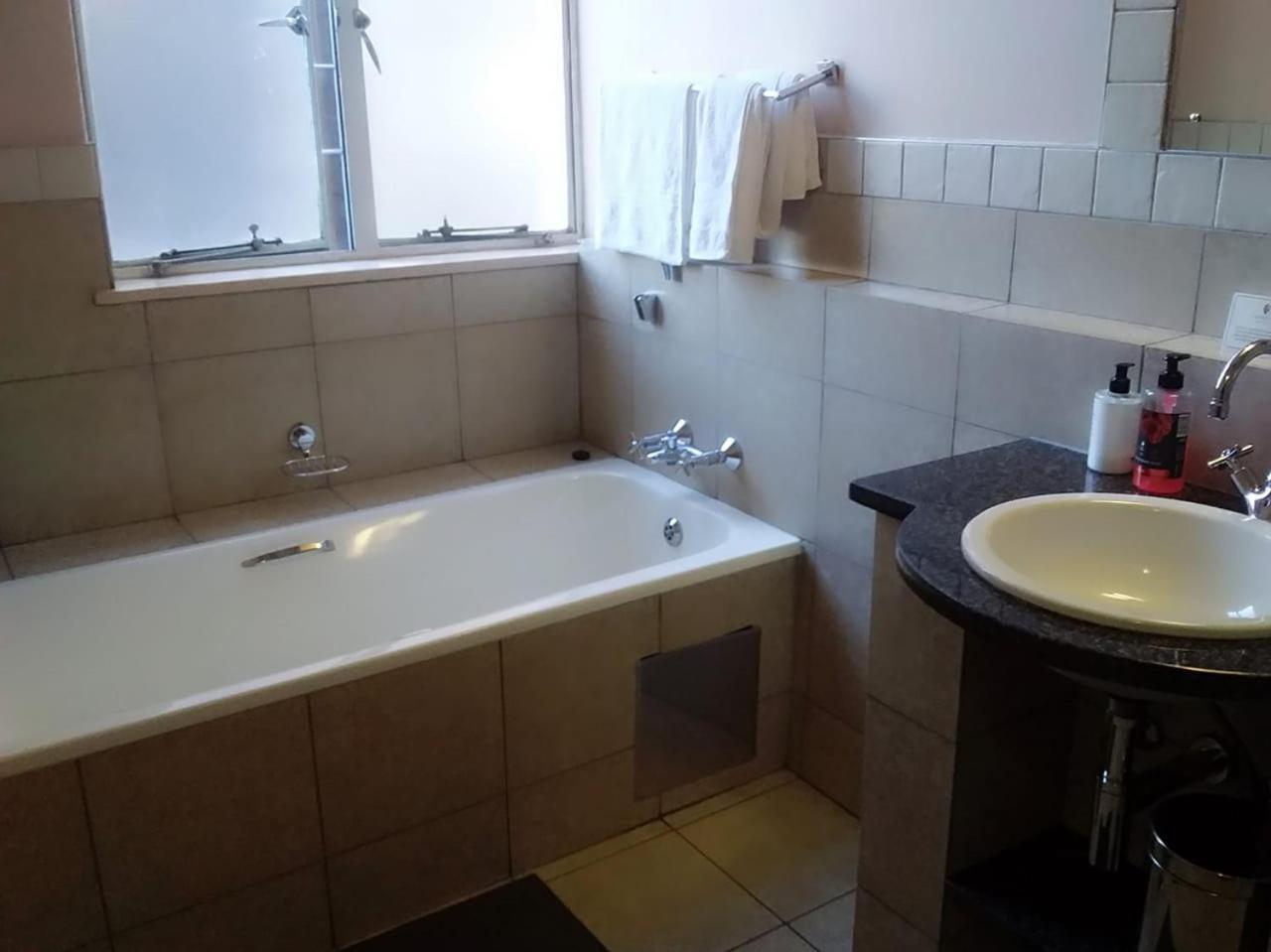 Mabungubwe - Away From Apartment