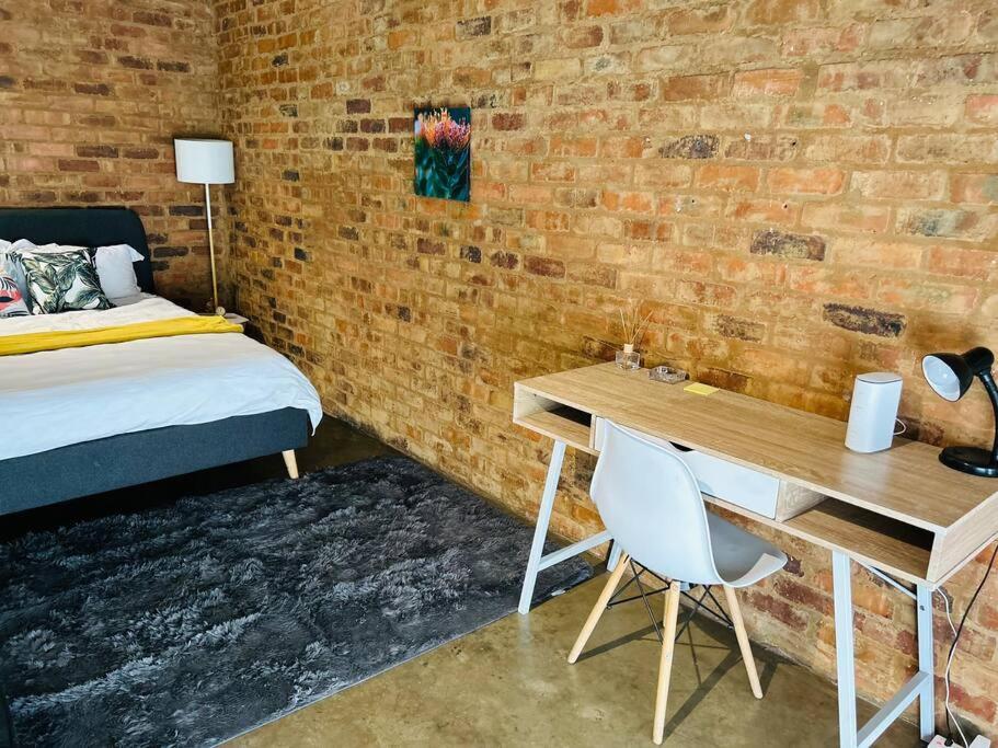 Apartment Vibrant Maboneng Studio-perfect For Exploring Jozi *