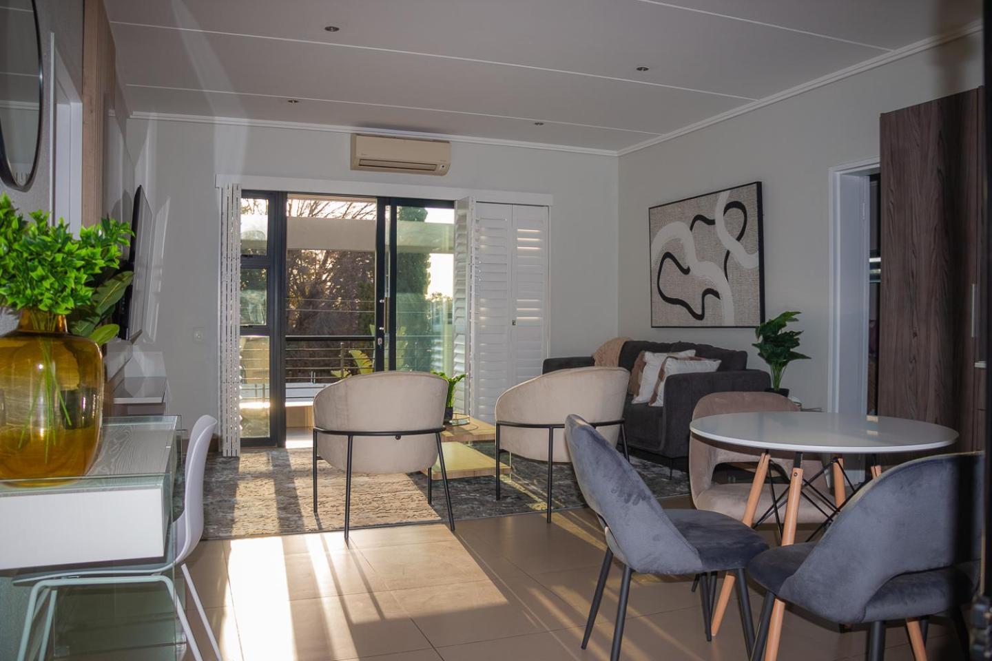 Modern Luxury Apartments, Sandton Apartment Johannesburg