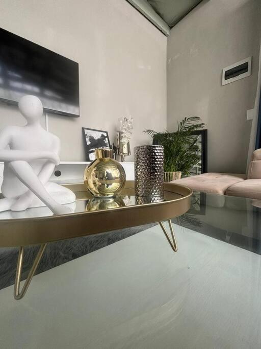 Cosy Nest 5 Min2sandton 2 * Johannesburg