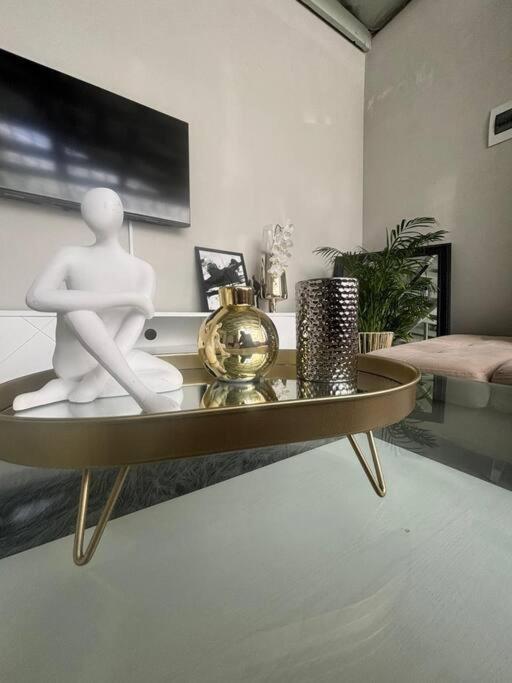 Cosy Nest 5 Min2sandton 2 Apartment *