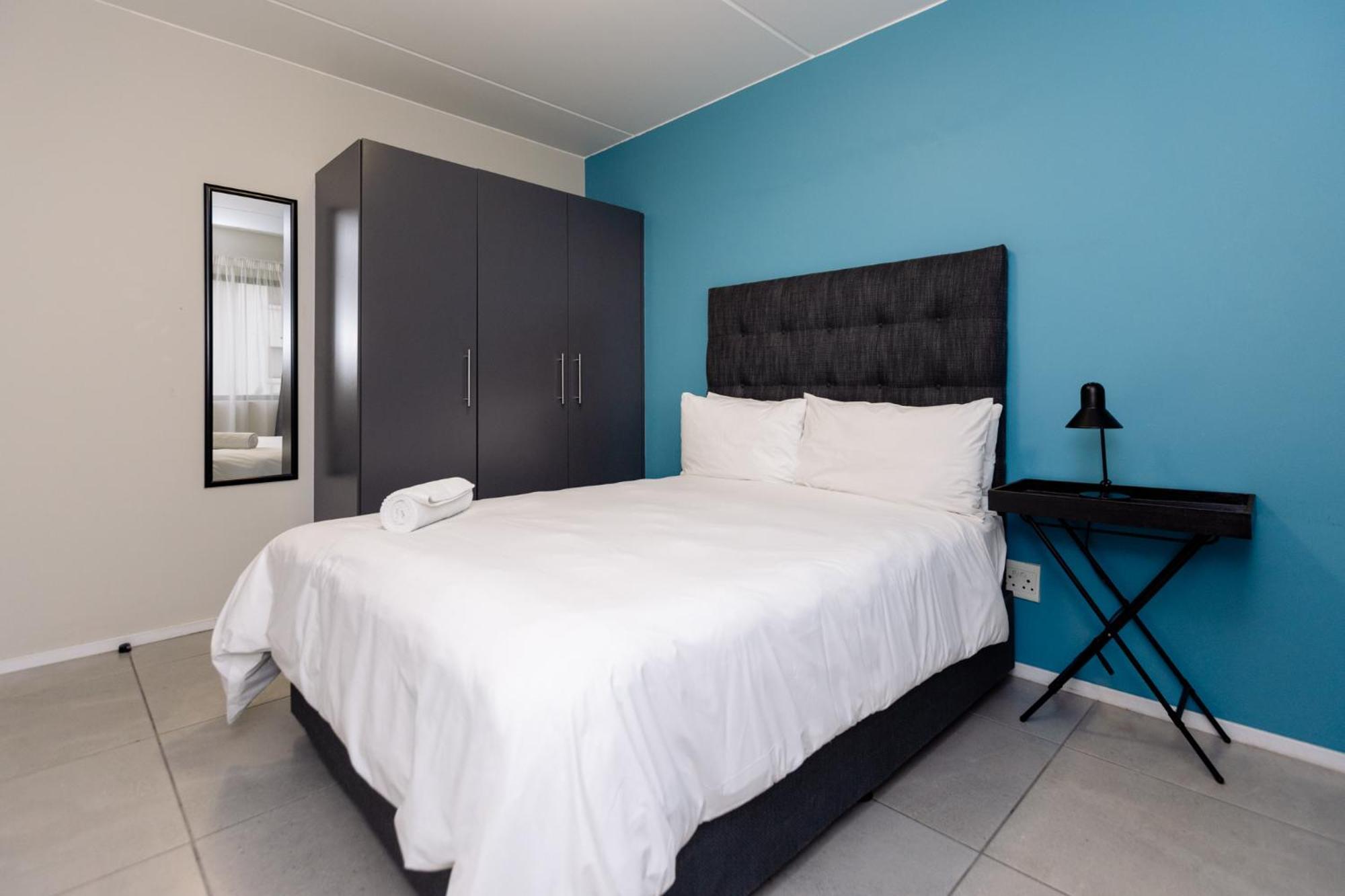 Mint Express Sandton View * Johannesburg