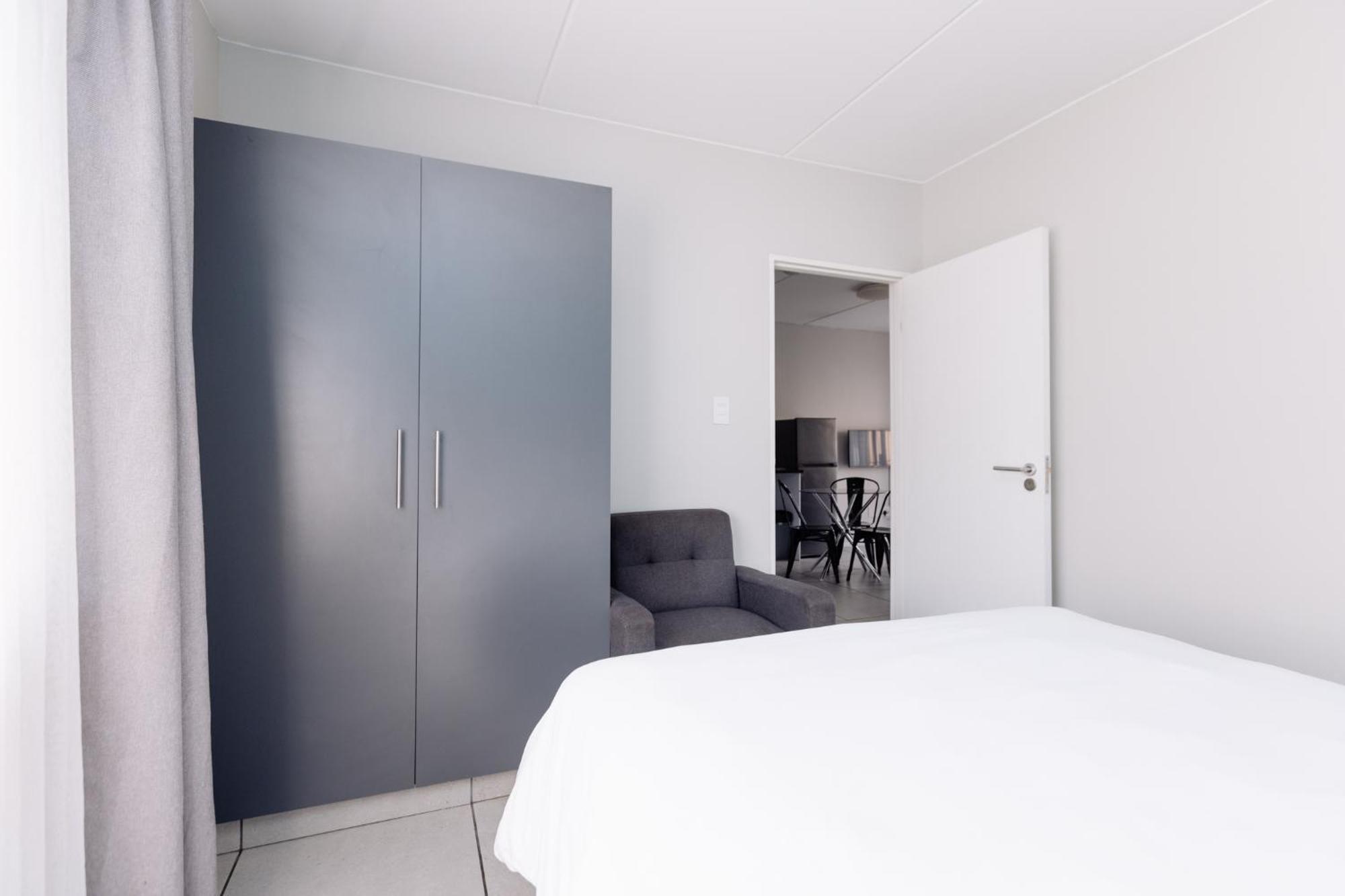Mint Express Sandton View * Johannesburg