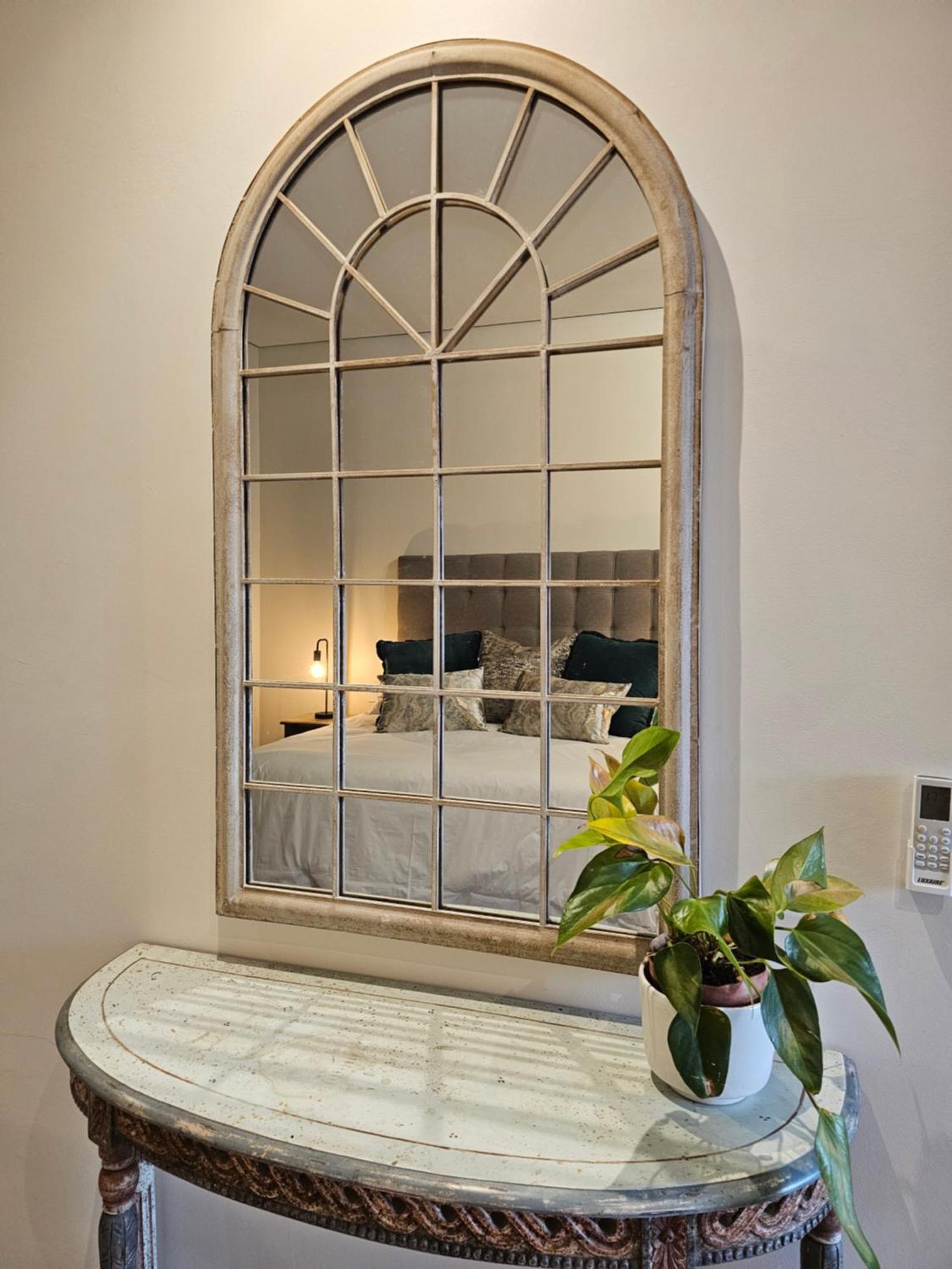 Chic With Panoramic Sandton Views