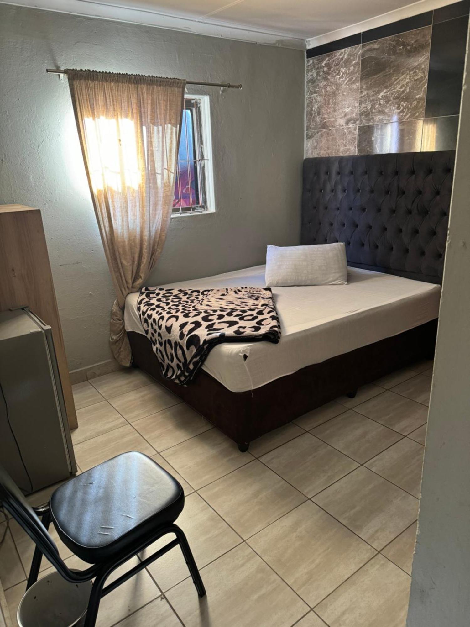 Richland Guest * Johannesburg