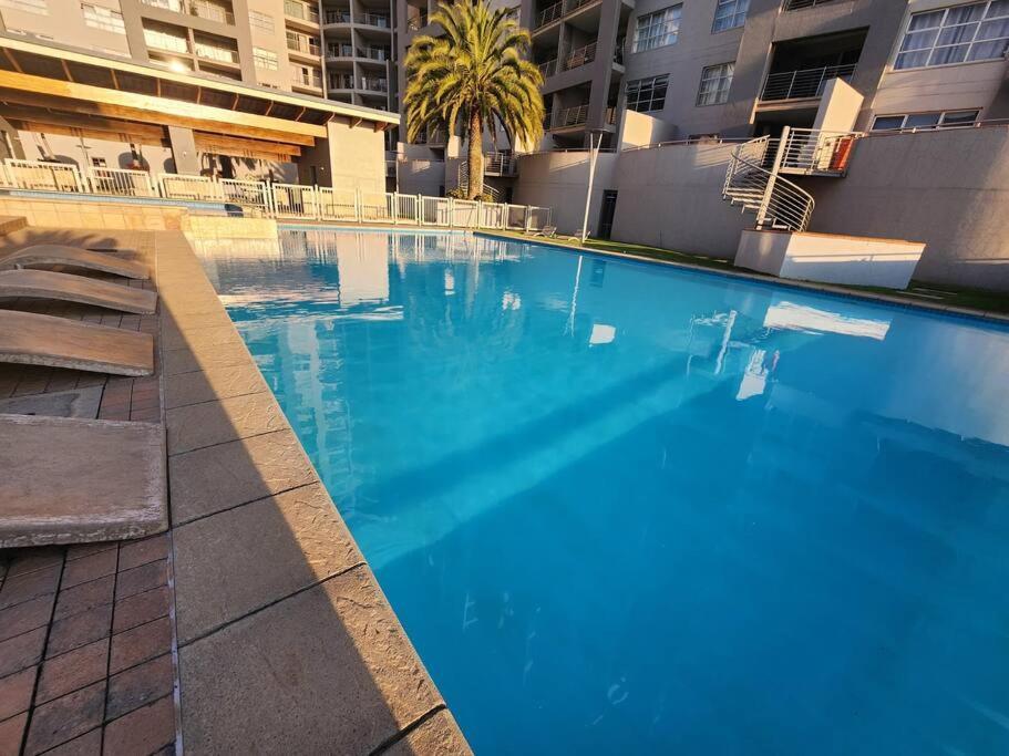 Apartment Heart Of Sandton *