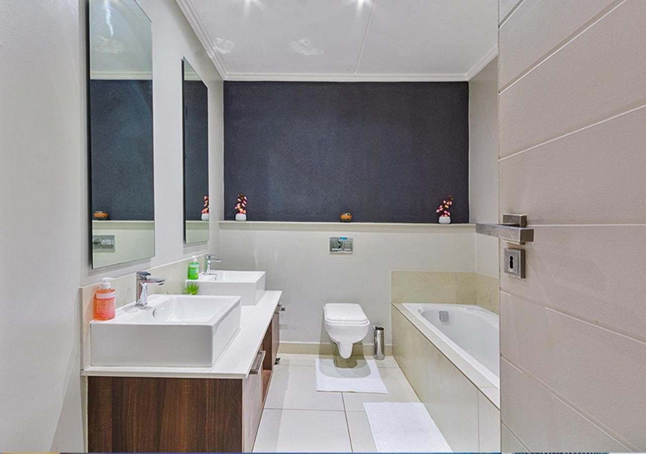 Sandton Luxury Căn hộ *