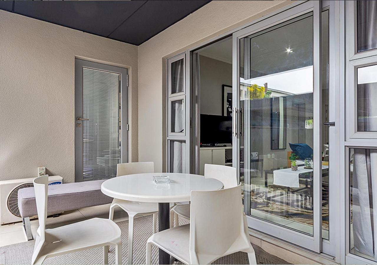 Sandton Luxury Căn hộ *