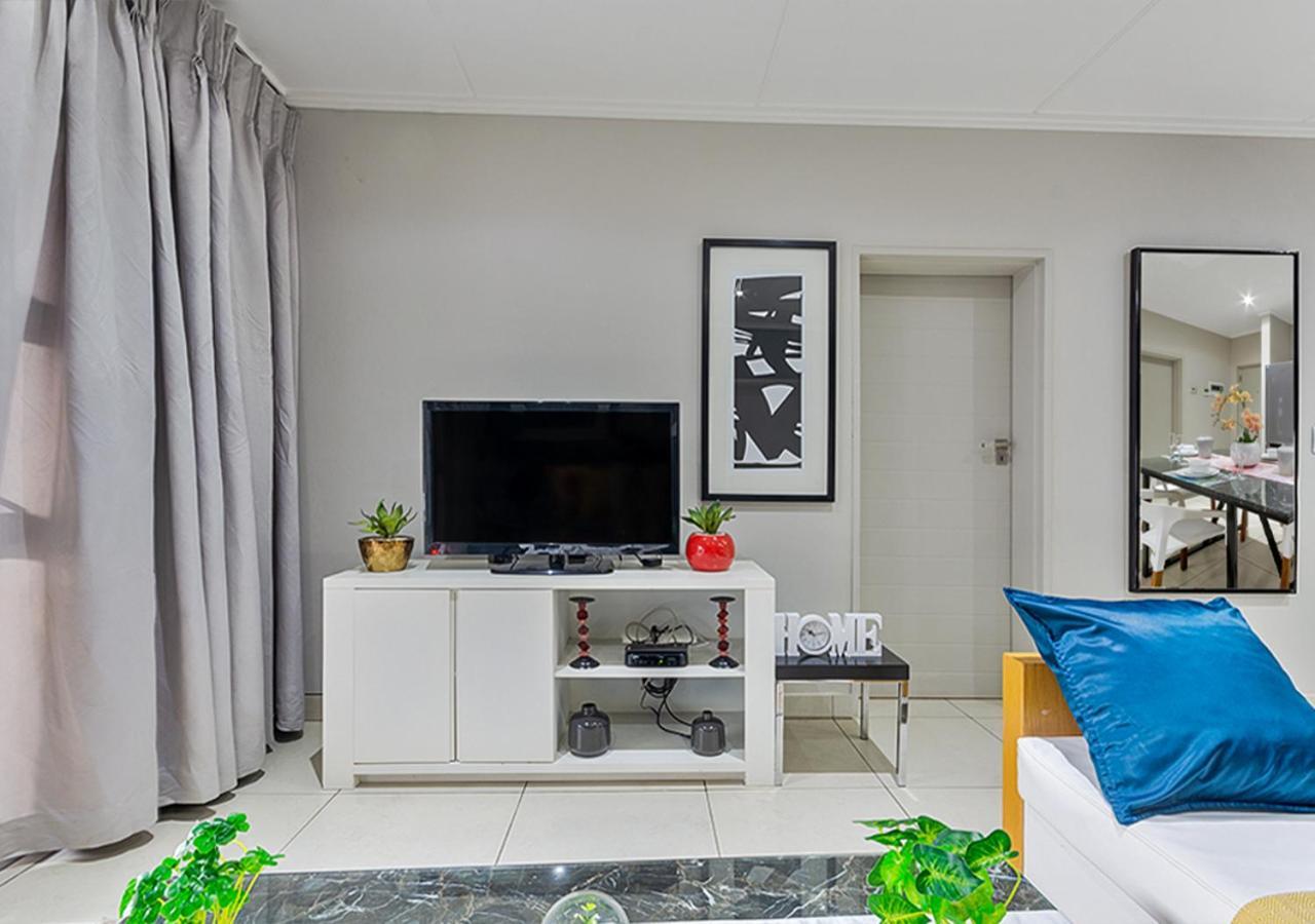 Sandton Luxury Căn hộ Johannesburg