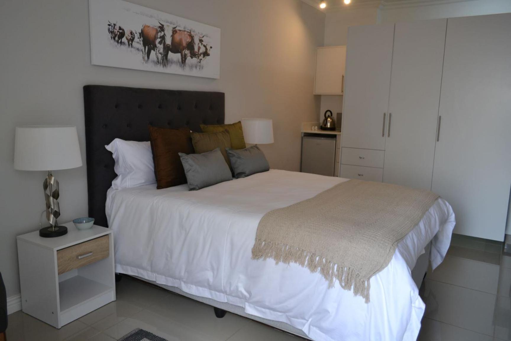 Guest house 15 Woodmead *