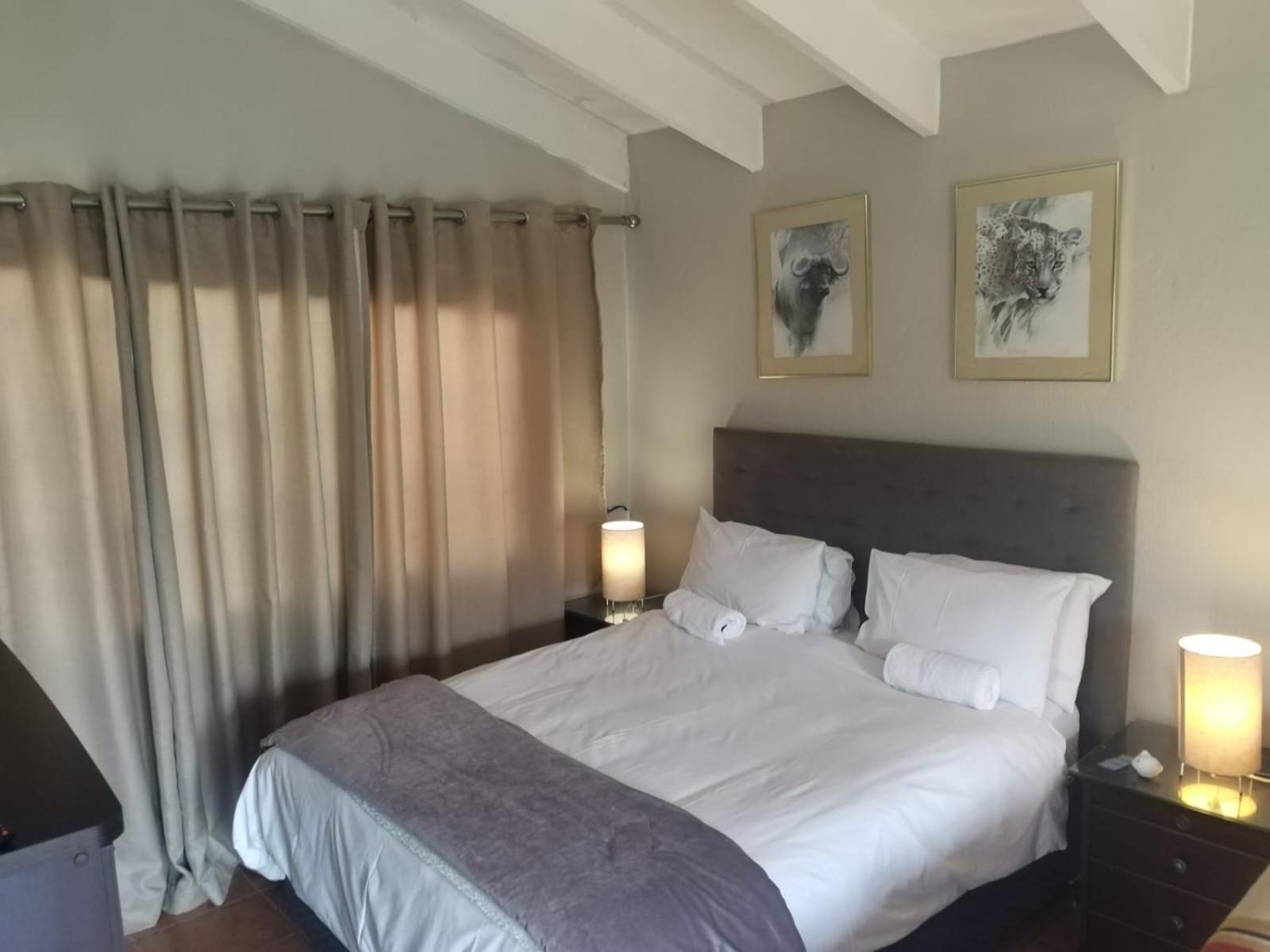 Paulshof Sandton - Hluhluwe Road Complex * Johannesburg