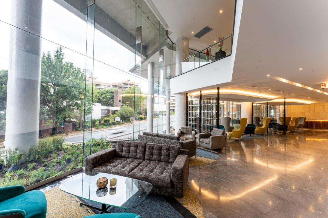 At Sandton Khách sạn