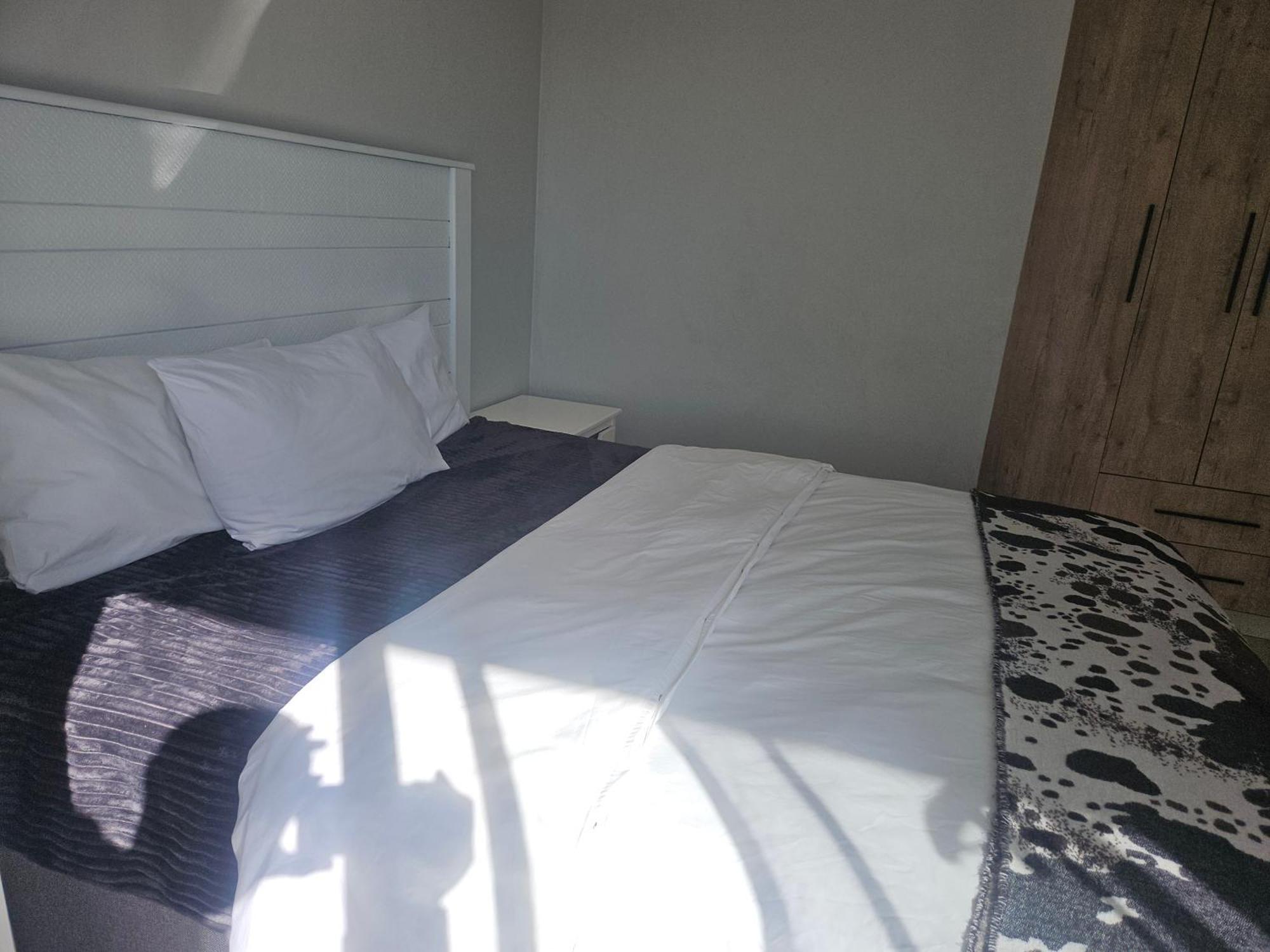 41 Fourth Road Guest house Johannesburg