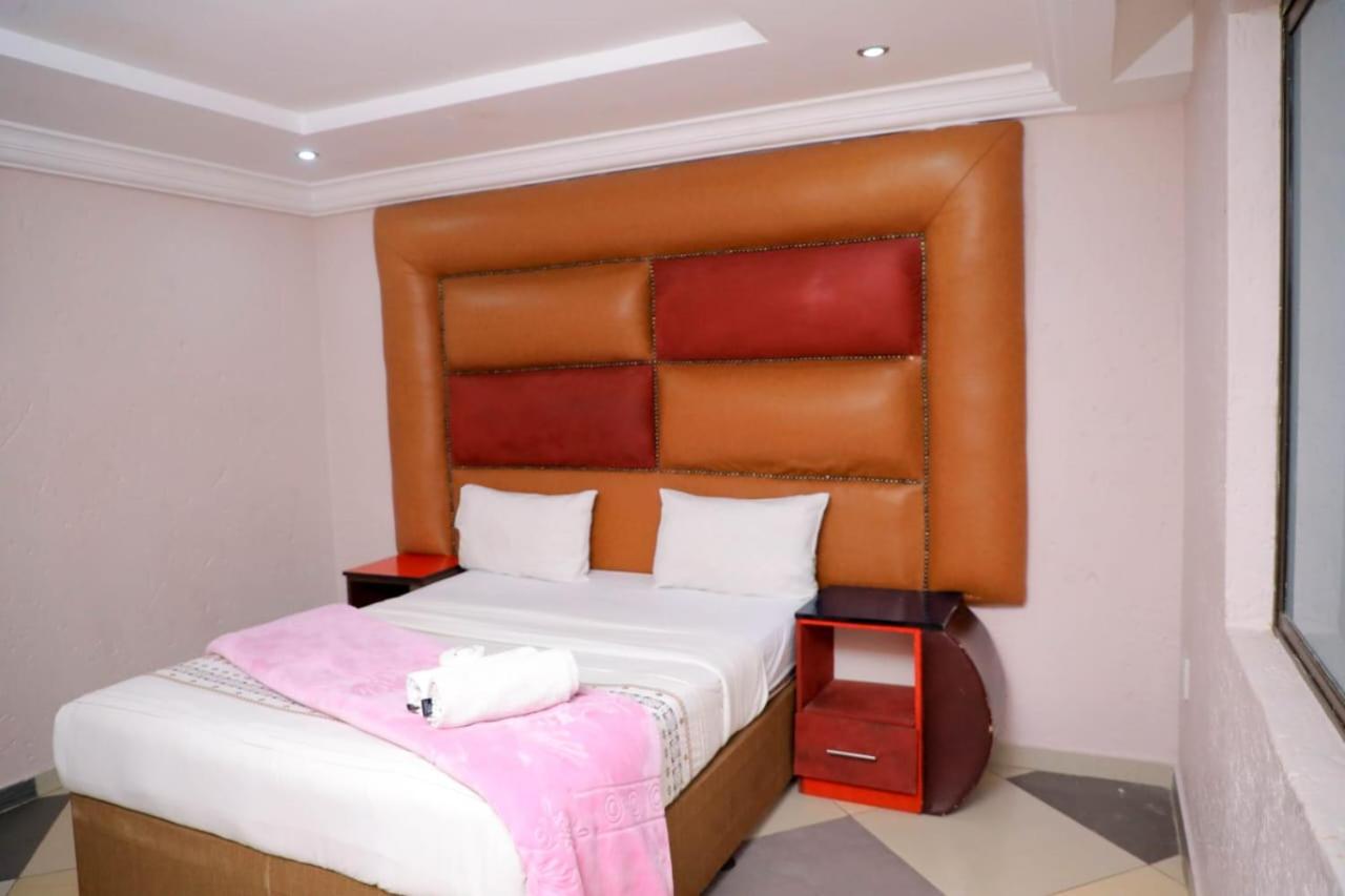 Yeoville Hotel Johannesburg