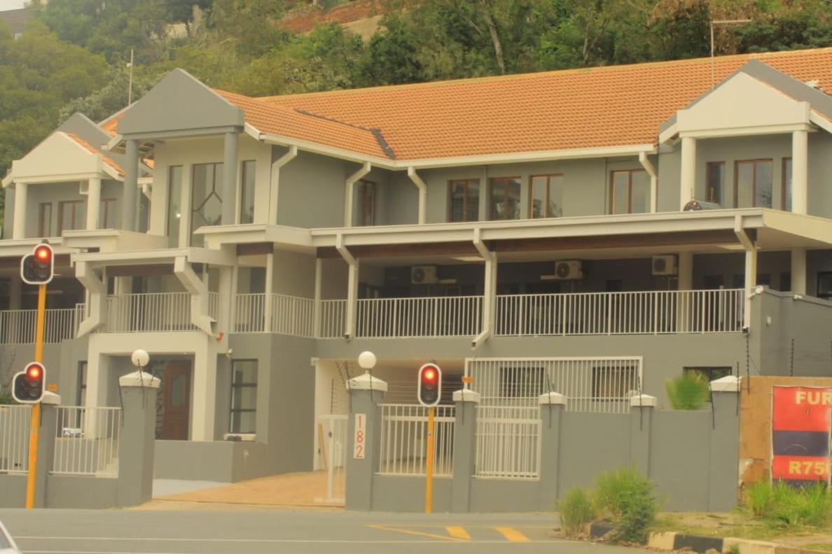 Guest house Gold Rush Oasis *